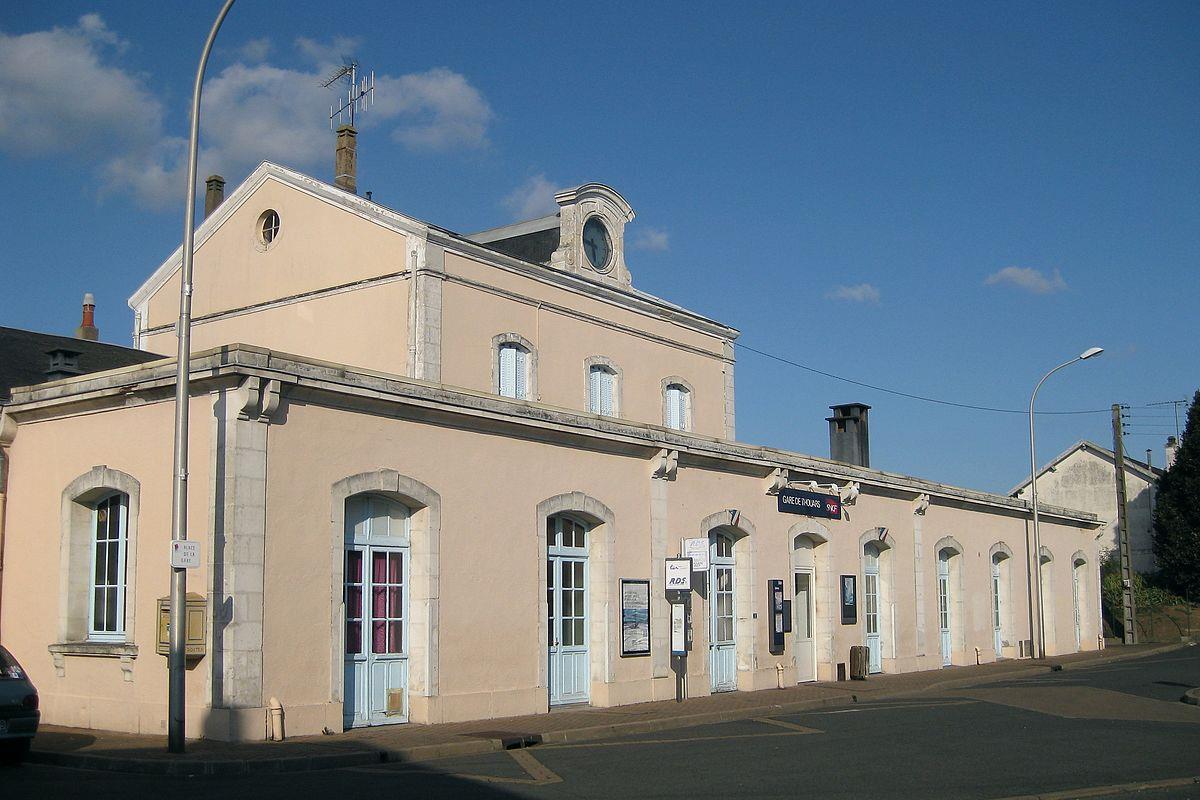 Gare de Chinon